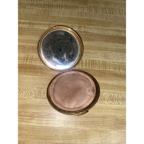 Vintage STRATTON Jeweled Gold Tone BILLIKEN FIGURE Powder Compact - Picture 3 of 8